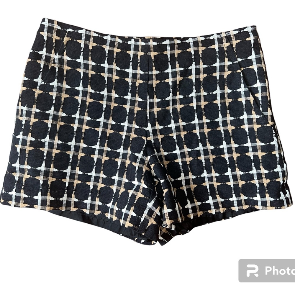 Trina Turk size 0 shorts